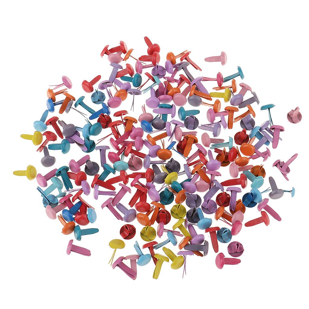 Mini brad in ferro per scrapbo - Embellishments For Scrapbooking recensione e prezzo